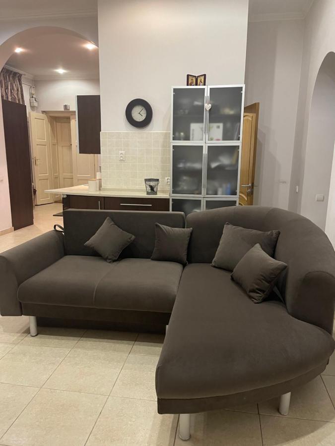 Apartment Kostyushka إلفيف المظهر الخارجي الصورة