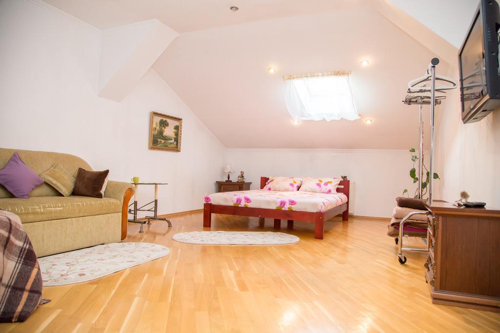 Apartment Kostyushka إلفيف المظهر الخارجي الصورة