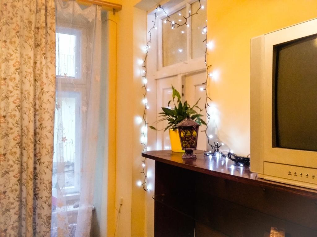 Apartment Kostyushka إلفيف الغرفة الصورة